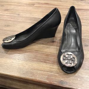 ♦️ Tory Burch wedges ♦️